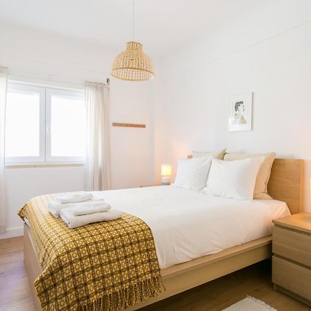 Apartamento Central E Confortavel Junto Ao Bairro Da Graca Lisbon Bagian luar foto